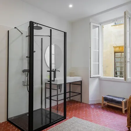 Apartment Matisse - Au Coeur Du Village De Saint-paul De Vence